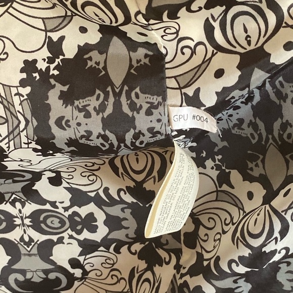 VINTAGE Women’s Down Winter Jacket *missing zipper pull* - Picture 4 of 4